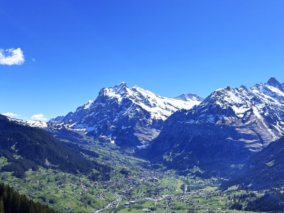 Aussicht von der Grillstelle Holenstein